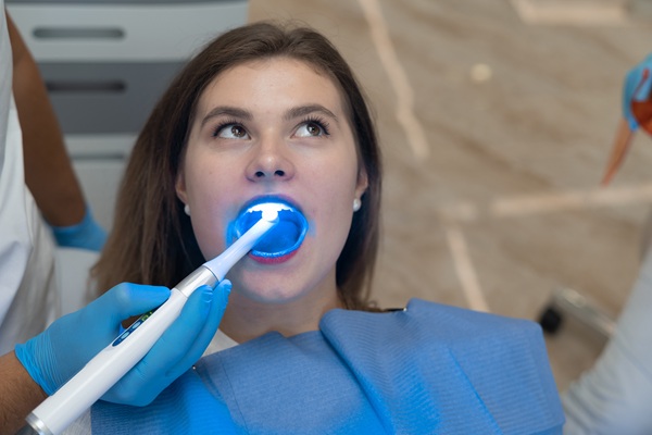Getting Professional Teeth Whitening After Braces